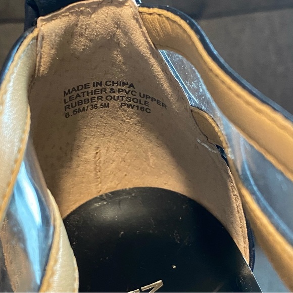 Michael Kors Leather PVC Clear Strappy High Heel Navy size 6.5 M - Picture 10 of 11